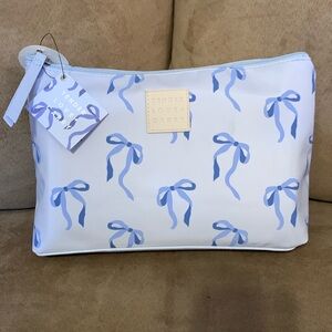 Tender Love & Carry Makeup Cosmetic Travel Bag Blue Bows Preppy Classic